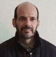 الوحدة أو إنسان بلا جذور